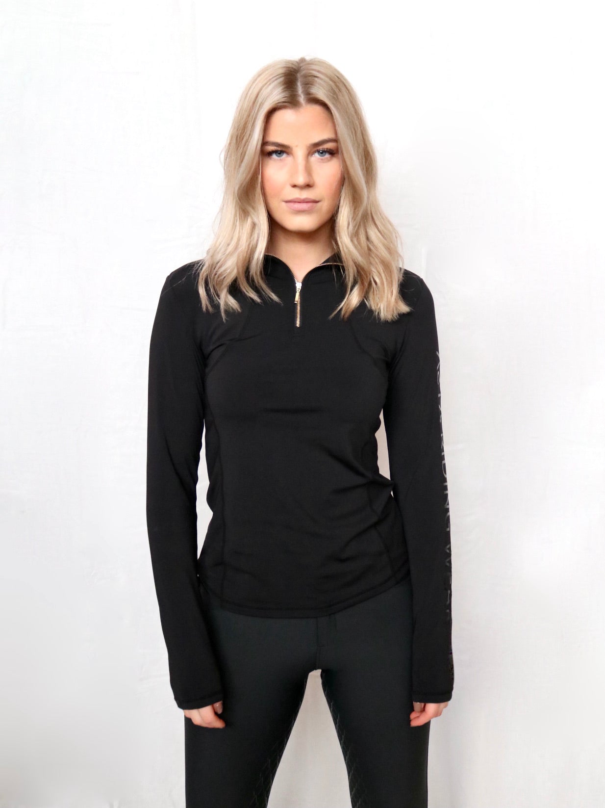 BASE LAYER BLACK